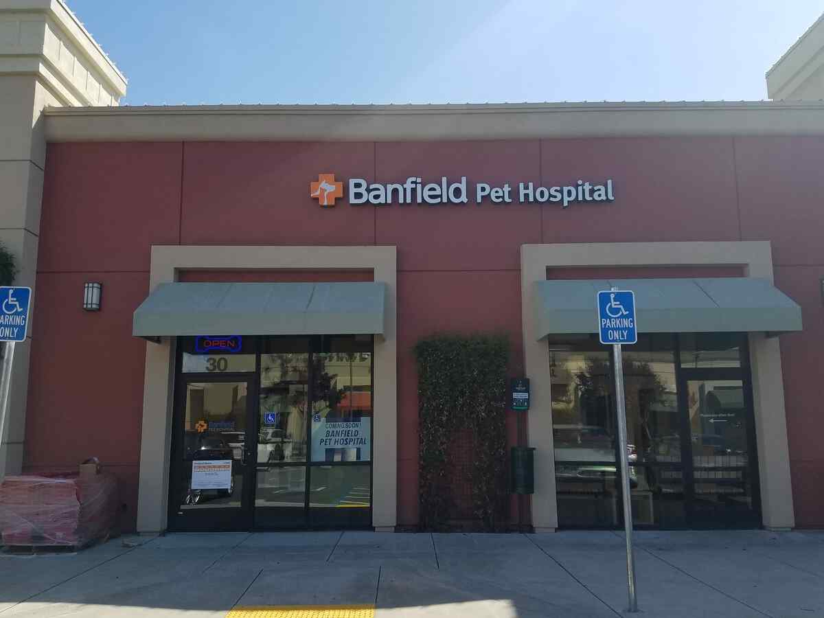 The Banfield - Concord exterior front entrance