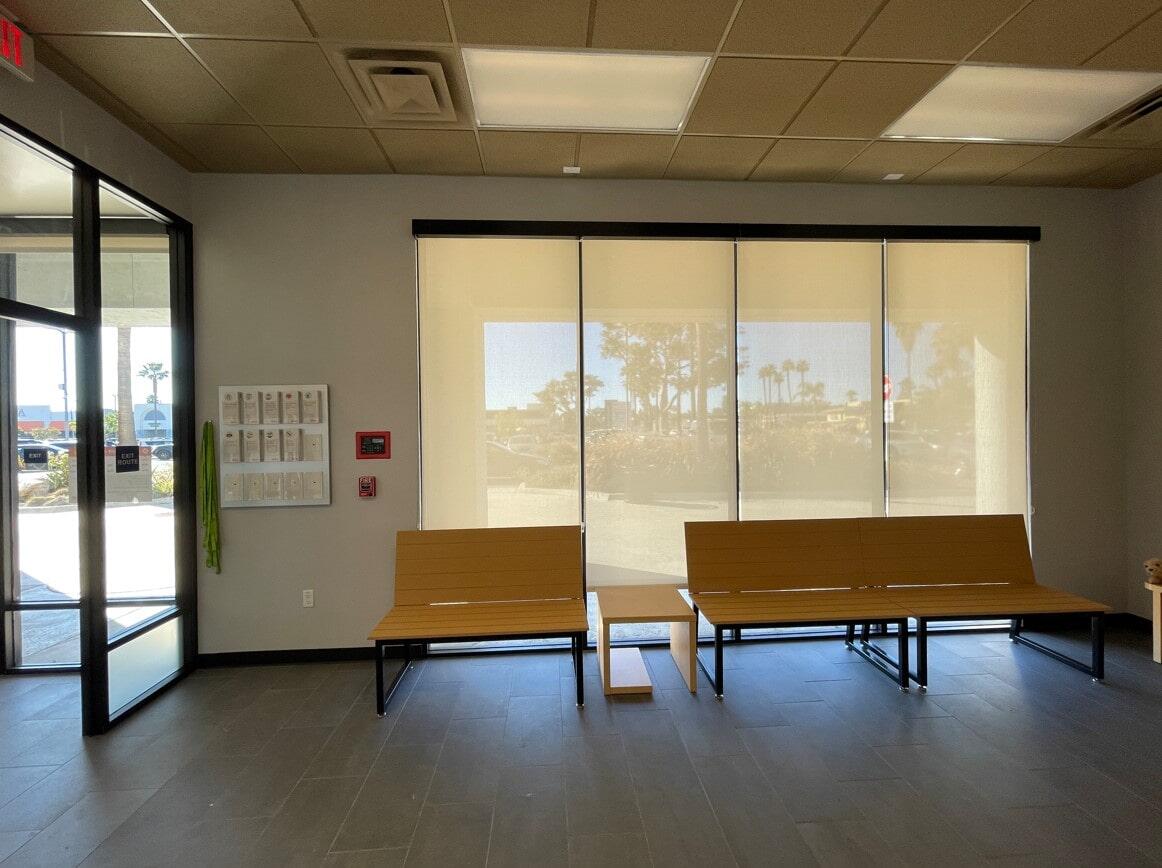Banfield Pet Hospital: Point Loma lobby