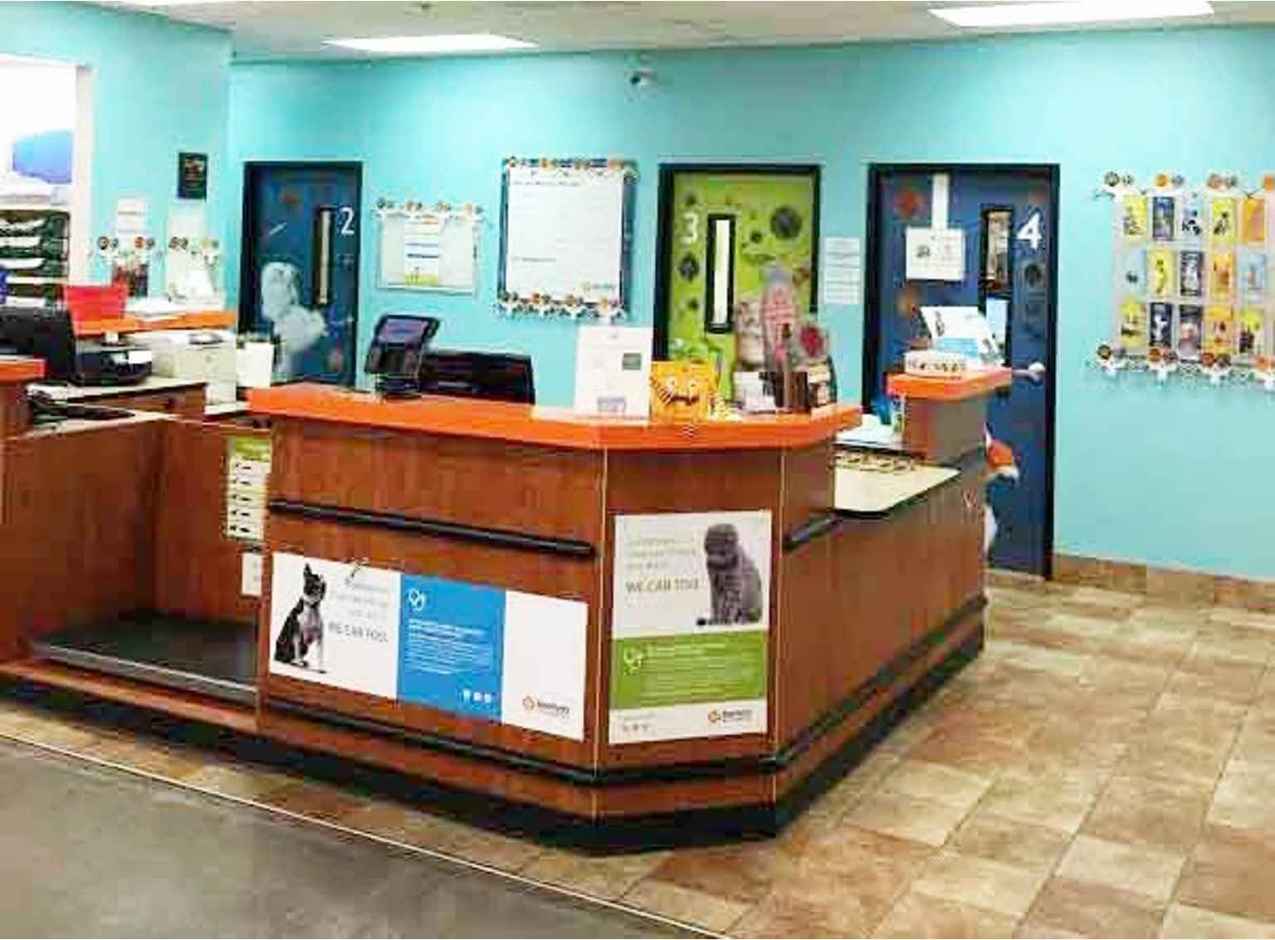 The front desk of the Banfield Pet Hospital