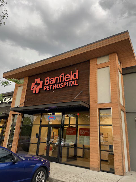 The exterior of the Gresham hospital